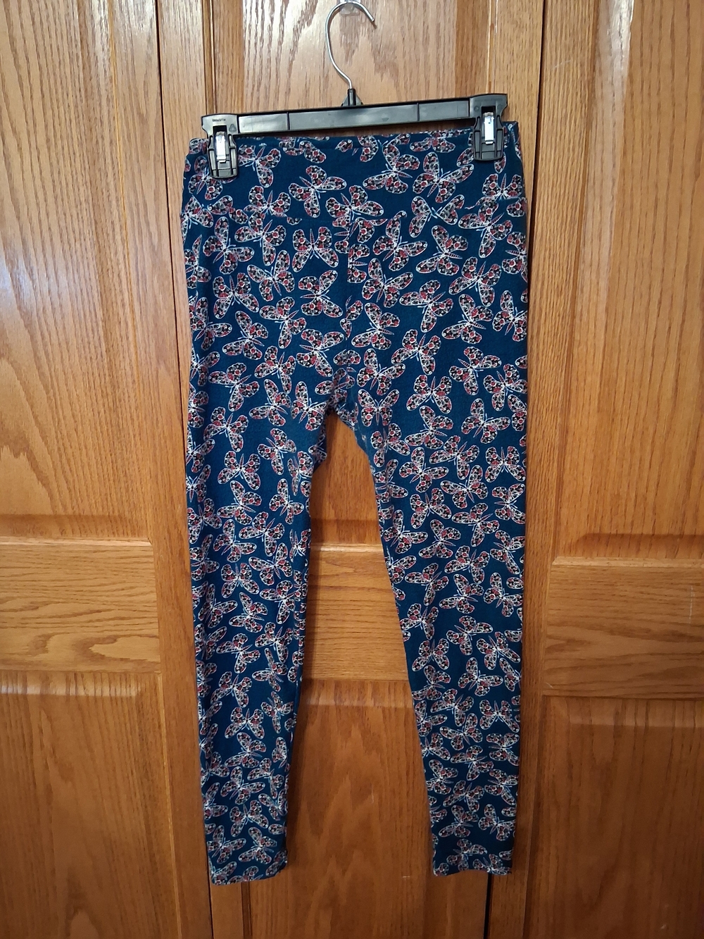 LuLaRoe Dark Green With Butterflies, Leggings